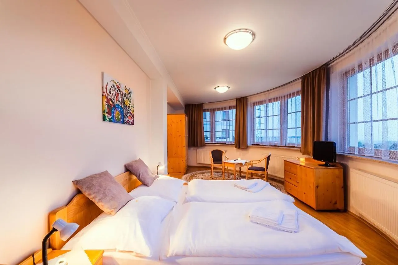 Hotel Velka Klajdovka 브르노